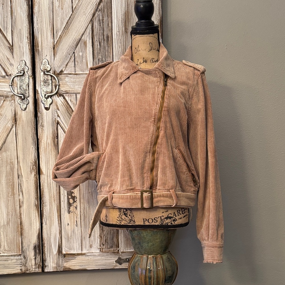 Adorable Pol brand Tan Corduroy Moto style Jacket! Like new! - Picture 4 of 11